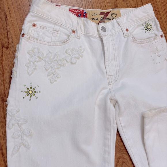 7 For All Mankind Boho Mid Rise Embellished White Denim Preppy flare leg jeans - Picture 15 of 16